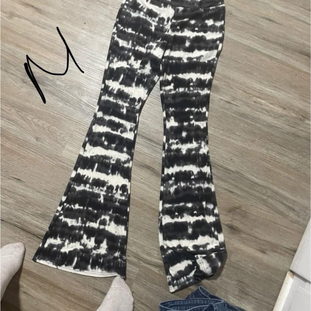 Black and White Tie-Dye Flare Pants